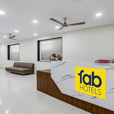 Fabhotel Mansarovar Inn Raipur  Exterior photo