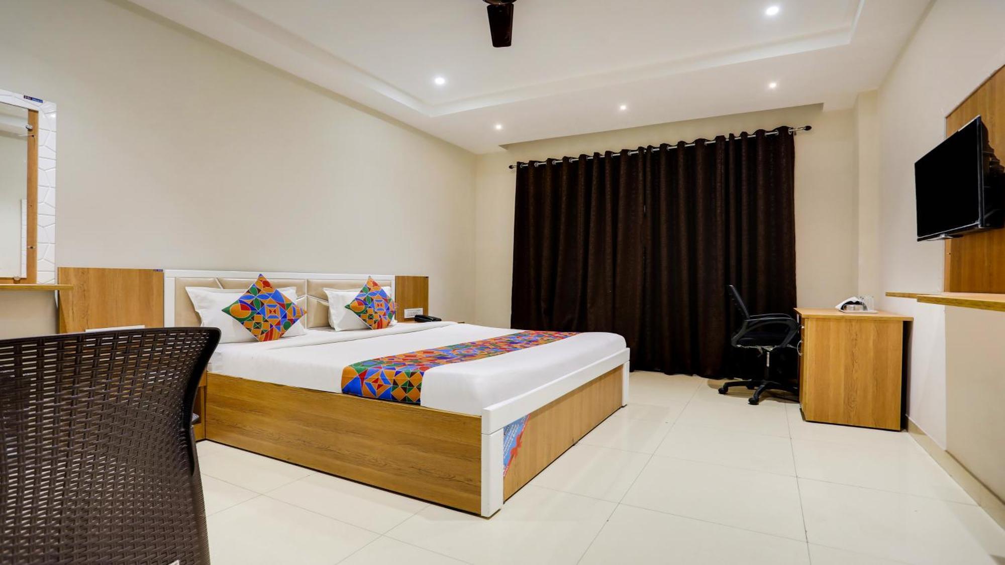 Fabhotel Mansarovar Inn Raipur  Exterior photo