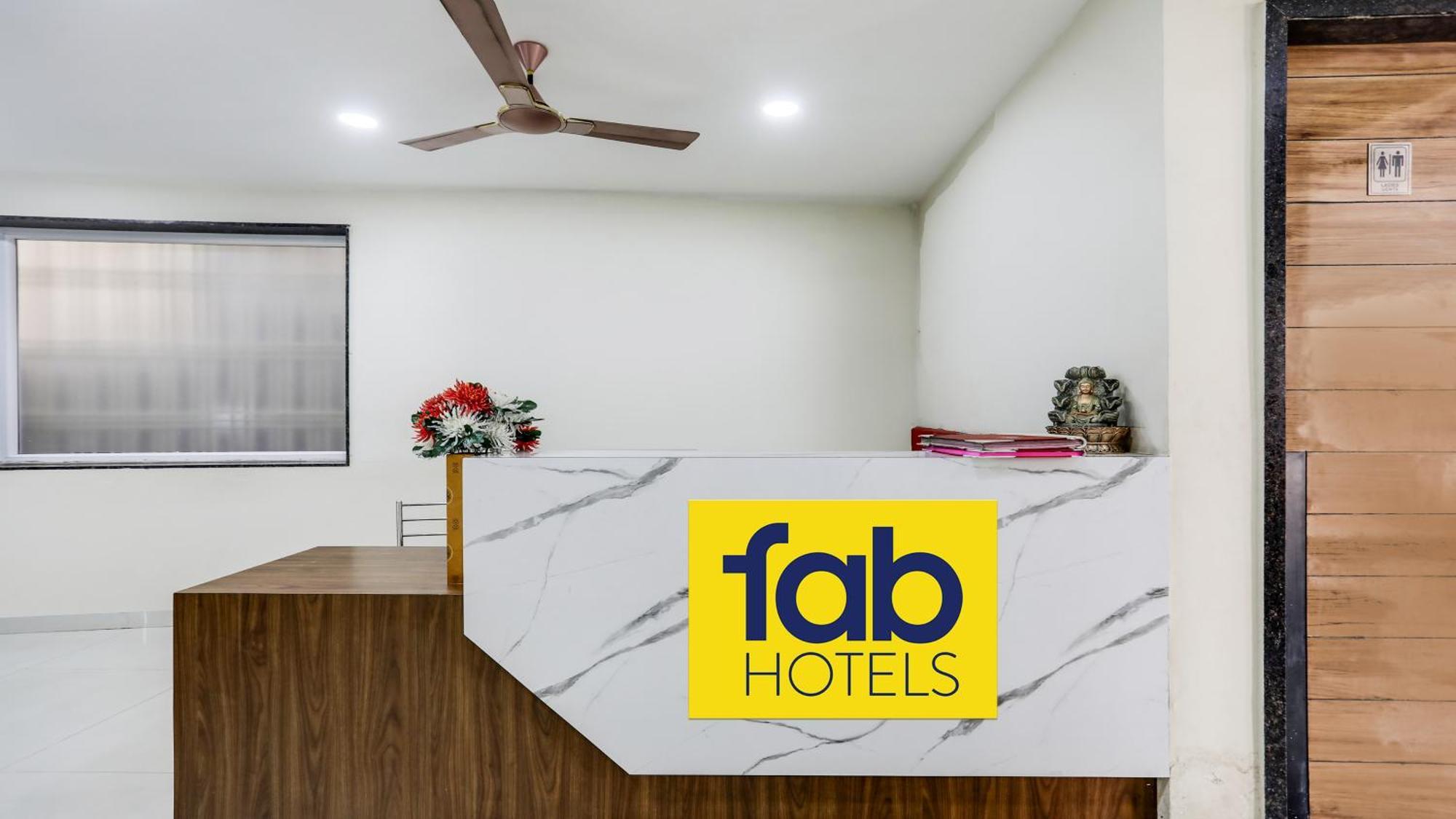 Fabhotel Mansarovar Inn Raipur  Exterior photo